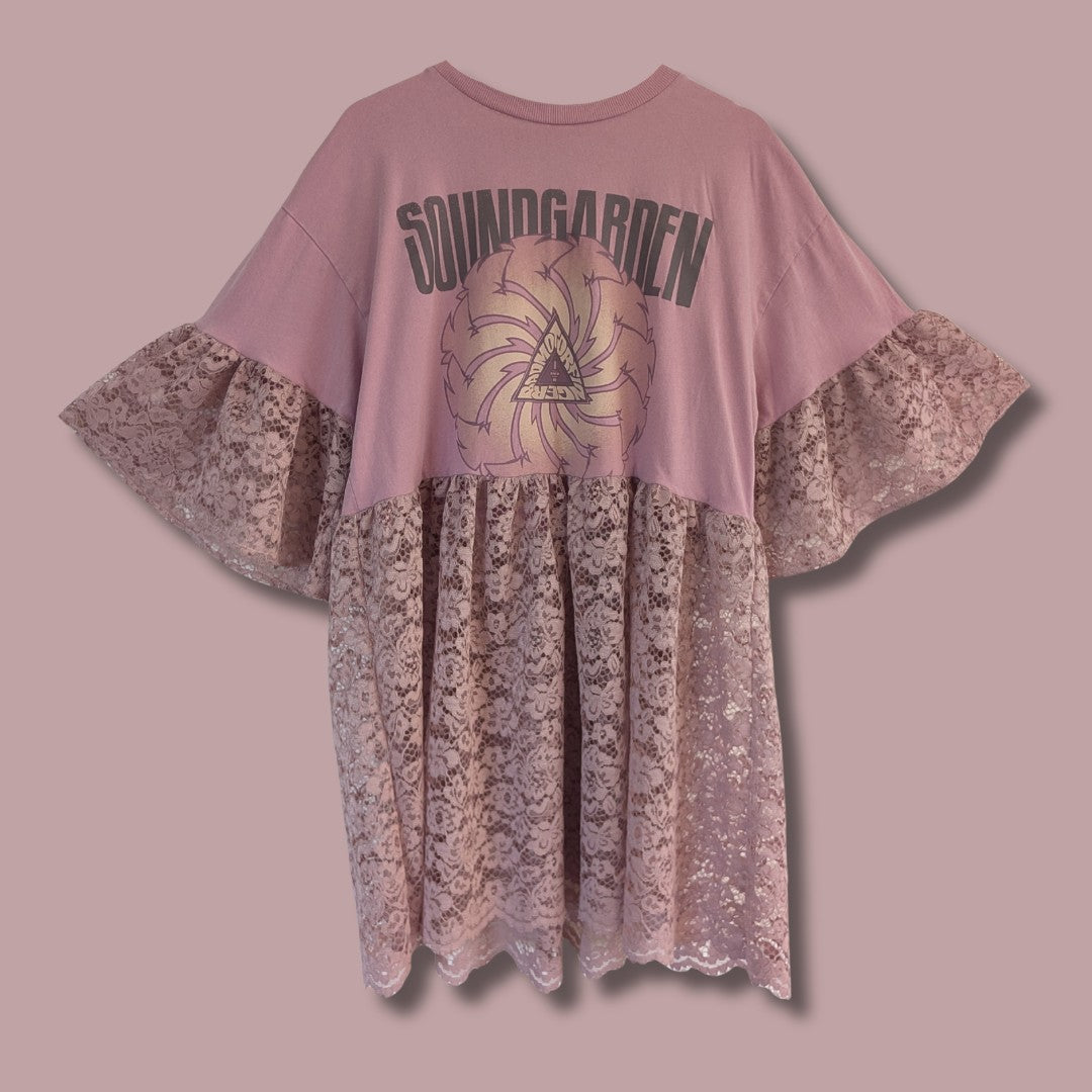 Soundgarden - Dusty Pink Lace Smock Dress (XL)