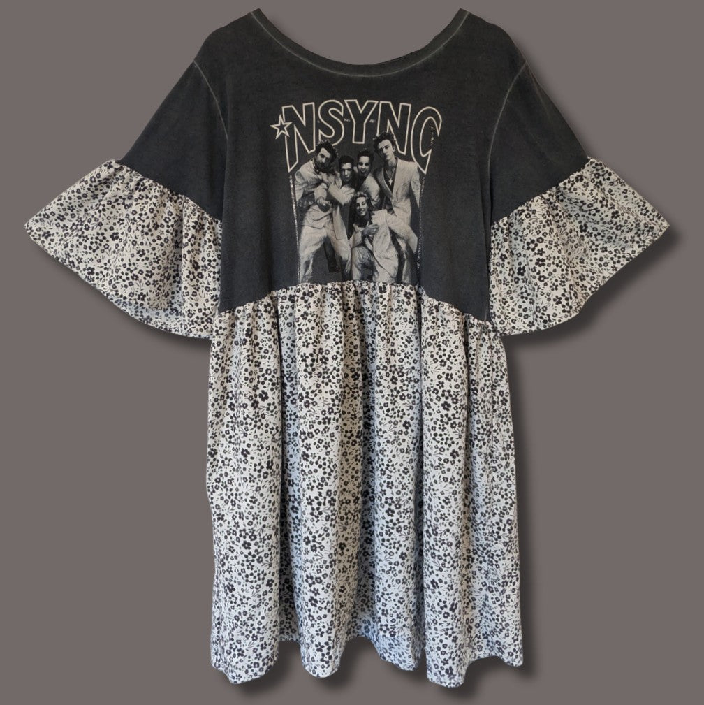 *NSYNC - White & Black Floral Print Smock Dress (L)