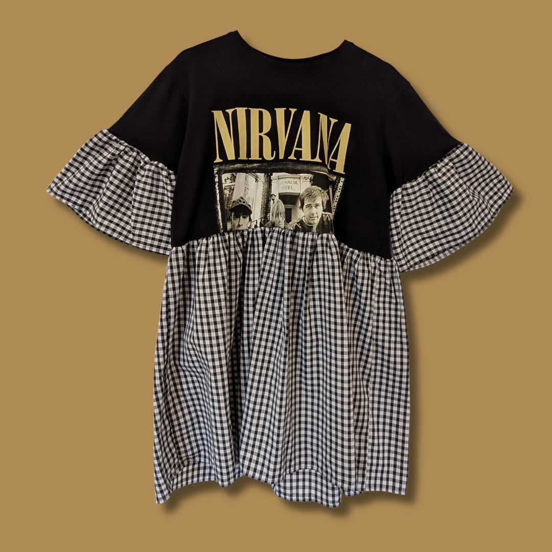 Nirvana - Black and White Gingham Smock Dress (L)