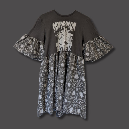 Hocus Pocus - Grey & White Mystic Print Smock Dress (S)