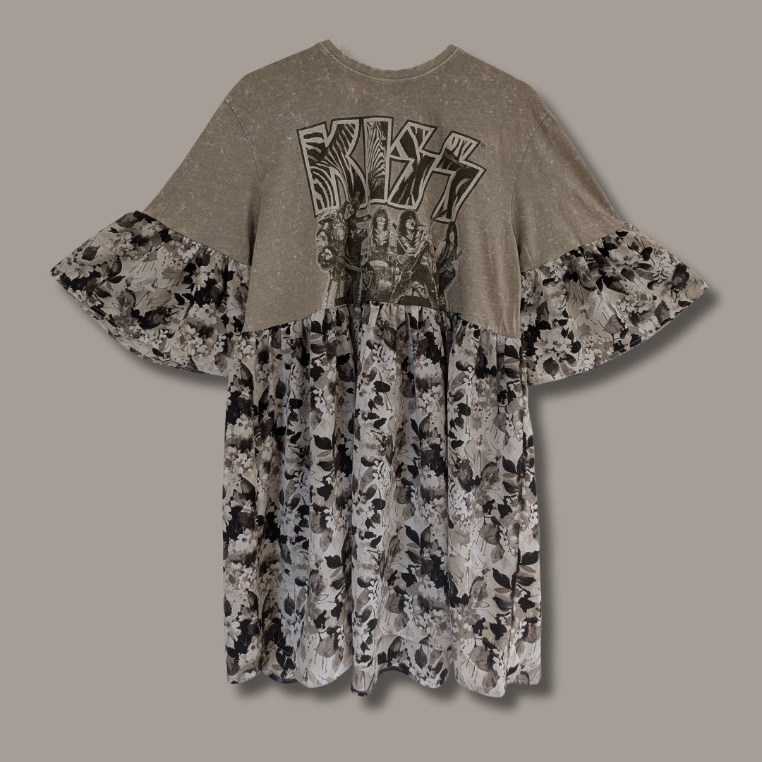 KISS - Grey Floral Smock Dress (M)