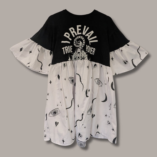 I Prevail - White & Black Witchy Print Smock Dress (M/L)