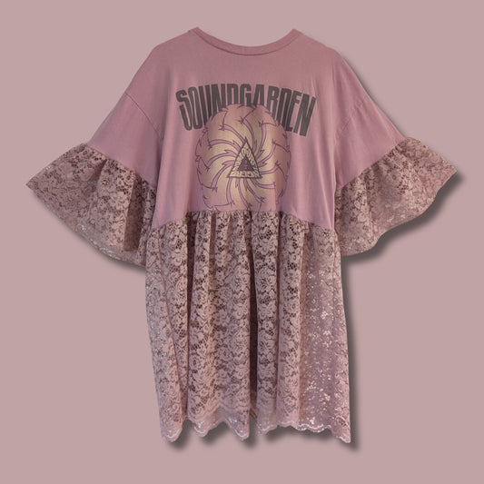 Soundgarden - Dusty Pink Lace Smock Dress (XL)