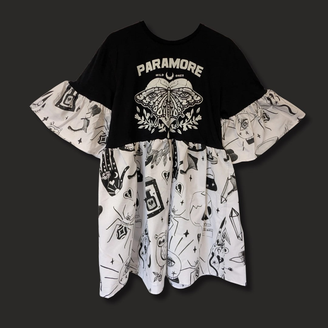 Paramore - White & Black Witchy Illustration Print Smock Dress (M/L)